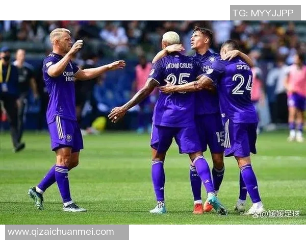 休斯敦与达拉斯的激烈对决揭示了德州足球的魅力与竞争力